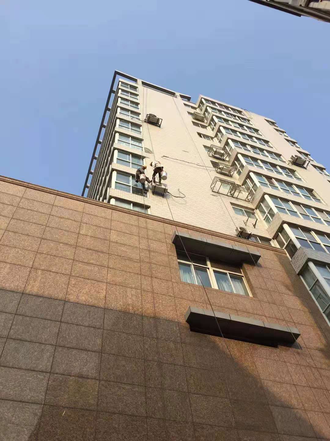 華東大廈外墻維修